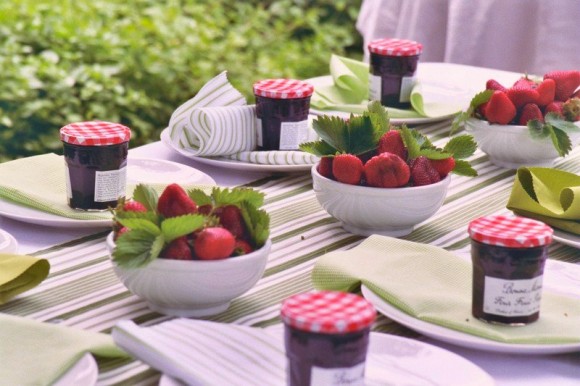 Centros de mesa con fresas