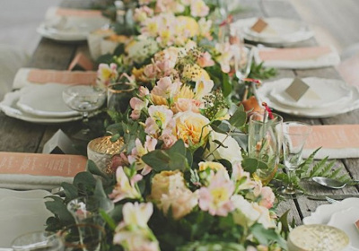 guirnaldas con flores tendencias en bodas 2014 la caleñita floristeria para bodas cali