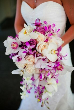 tendencia en bodas 2013 arreglos florales de flores en cascada