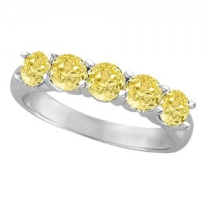 tendencia en anillos de compromiso 2013 diamantes amarillos fabrijoyas