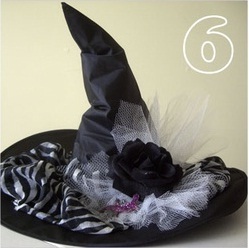 decoracion con sombrero de bruja para halloween