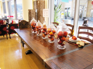 centros de mesa con frascos de boticario la caleñita