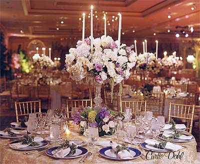 Decora con candelabros tus mesas lacelebracion.com Chandeliers Candelabros decoración
