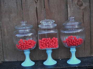 pedestales con frascos de boticario mesa dulce